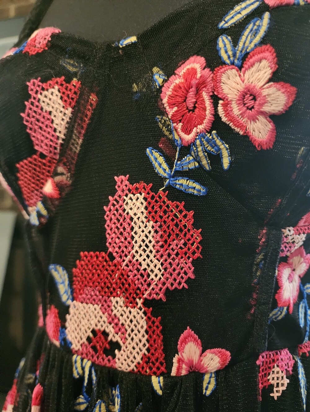 Forever 21 Floral Dress Size S - Picture 3 of 9